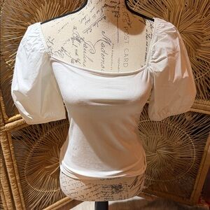 Elegant White Puff Sleeve Top